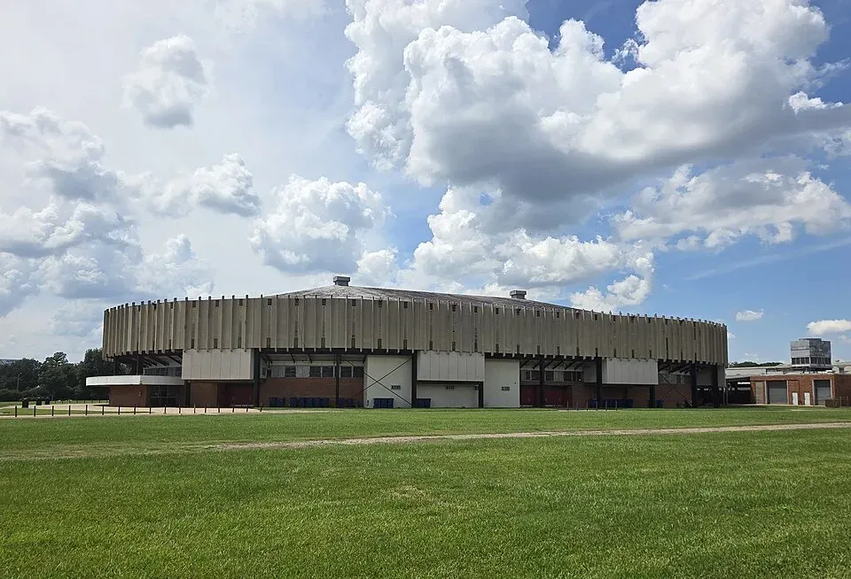 Blackham Coliseum, Lafayette