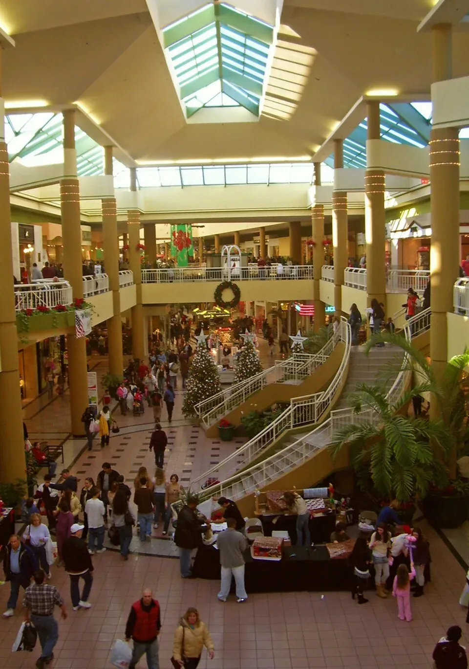 Galleria at Crystal Run, Middletown
