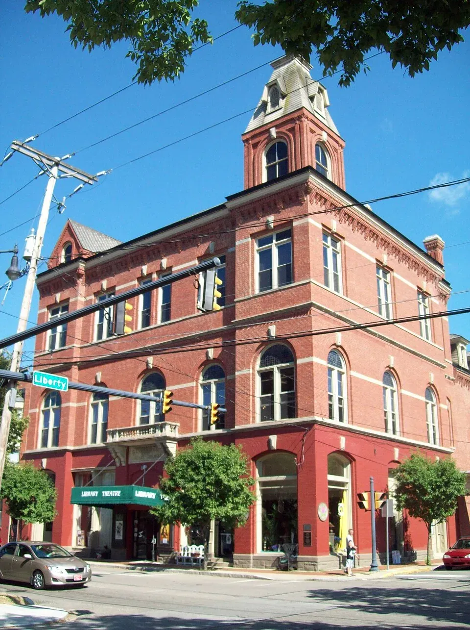 Struthers Library Theatre, Warren