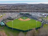 New Britain Bees vs. Lowell Spinners