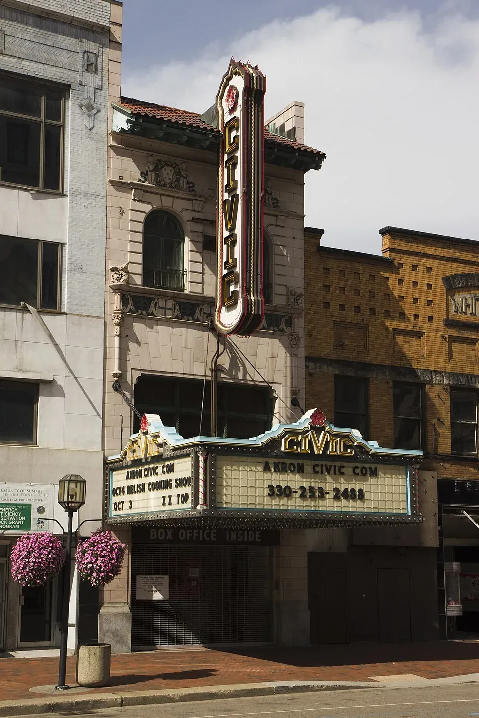 Akron Civic Theatre, Akron