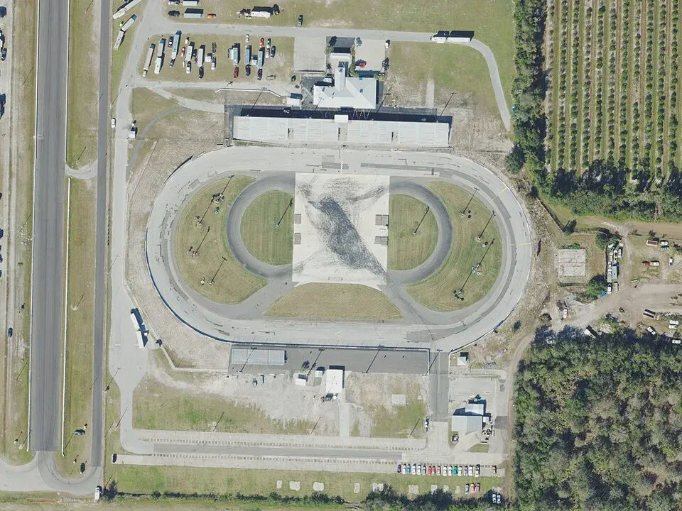 Freedom Factory, Bradenton