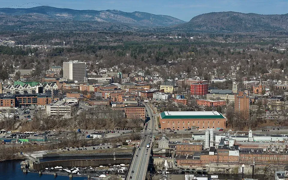 Charles R. Wood Theater, Glens Falls