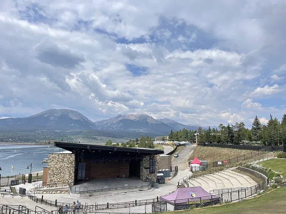 Dillon Amphitheater, Dillon