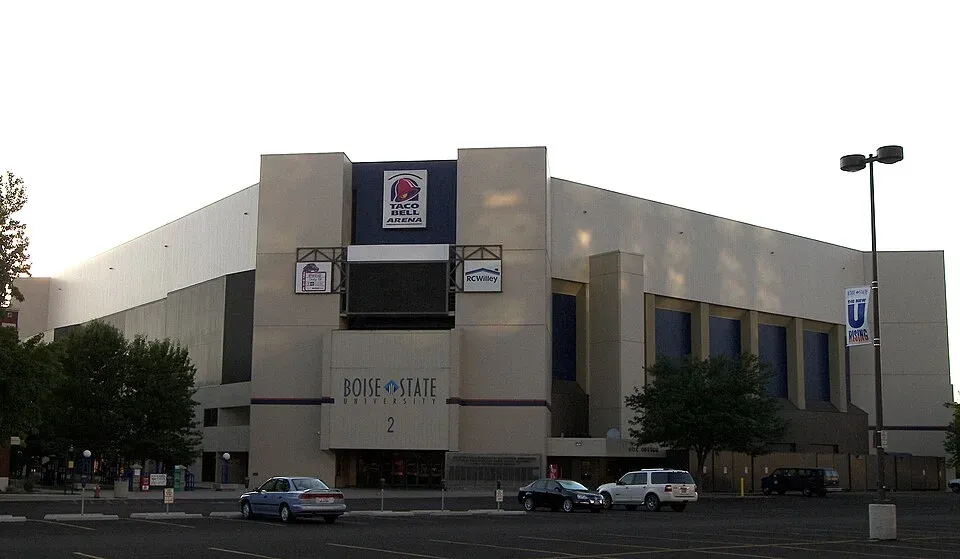 ExtraMile Arena, Boise