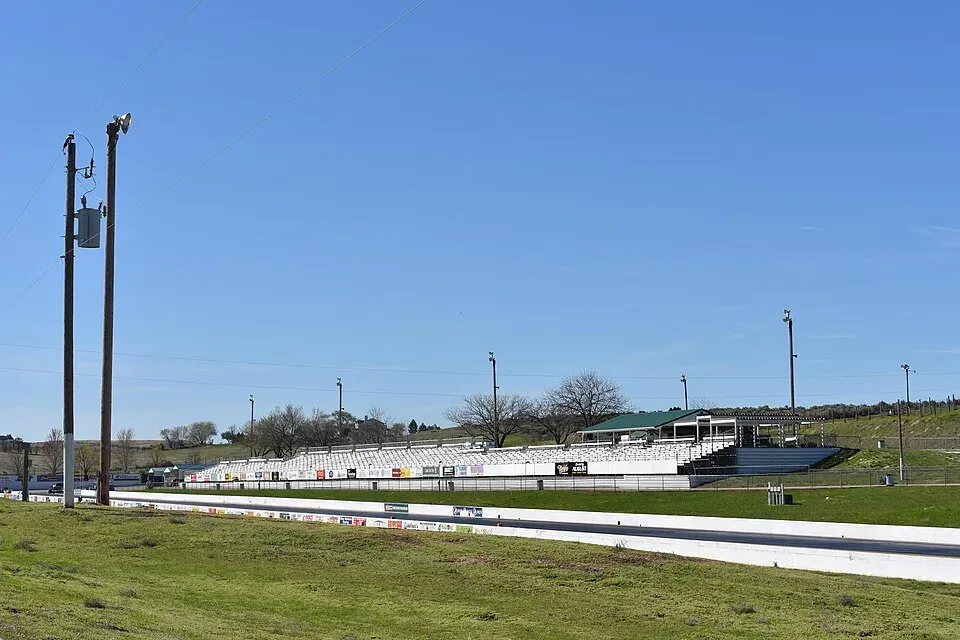 NHRA Drag Race Tickets and Info