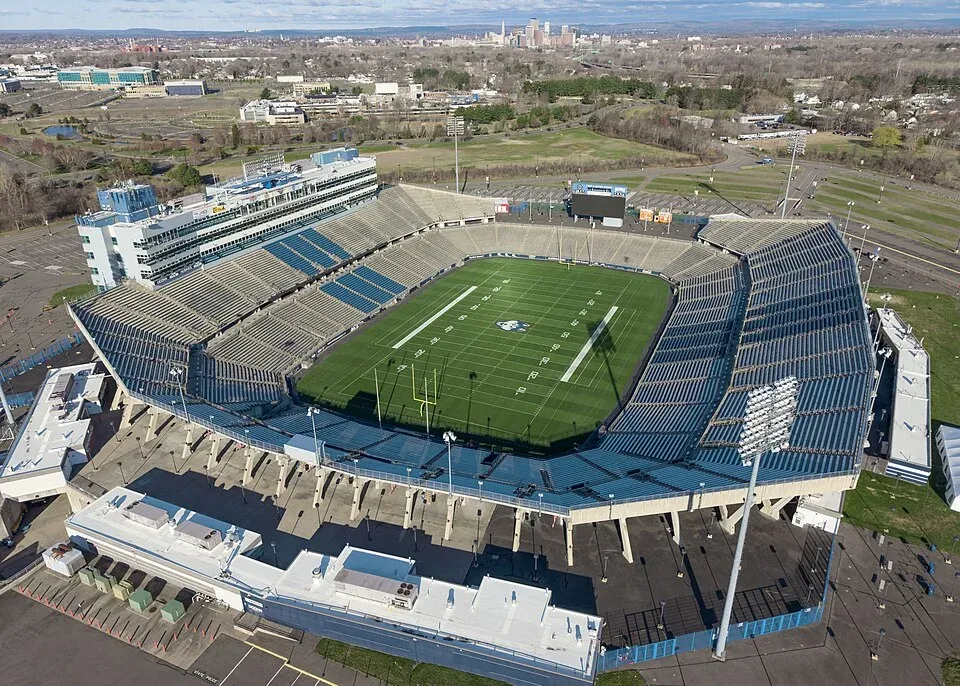 Pratt and Whitney Stadium At Rentschler Field, East Hartford