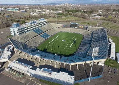 2026 UConn Huskies Football Season Tickets (Includes Tickets To All Regular Season Home Games)