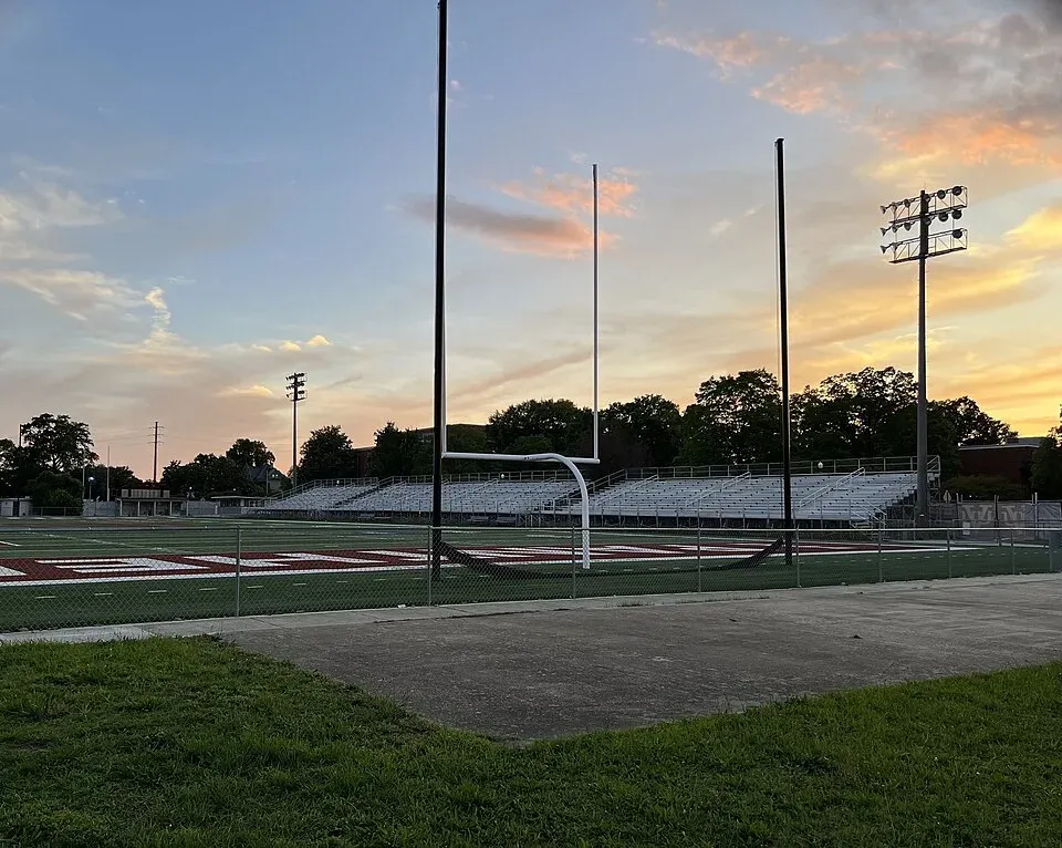 Hovey Field, Richmond