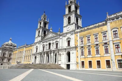 Private Tour to Queluz and Mafra palaces and Ericeira surf Coast