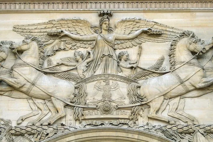 Neoclassical Paris Architecture 2-Hour Private Walking Tour
