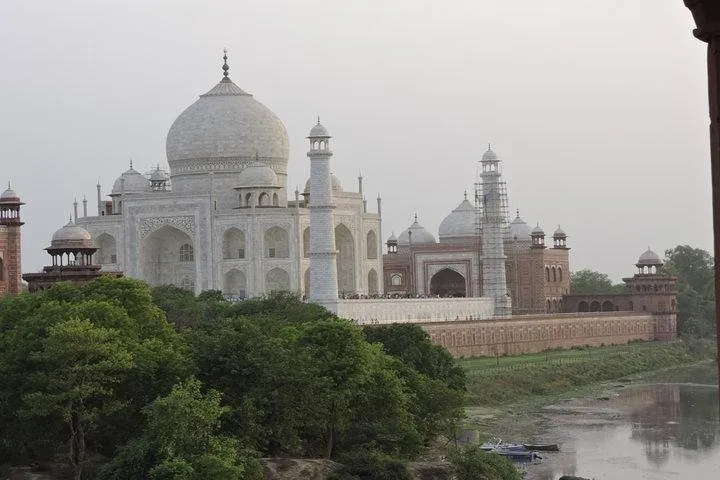 Two Days Delhi Agra Private Tour from Hyderabad
