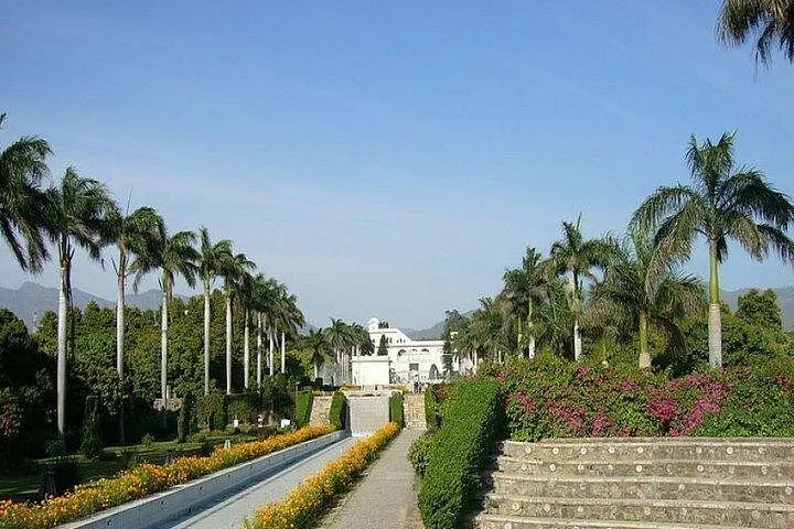One Day Chandigarh Tour from Delhi