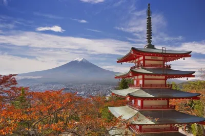 Autumn Leaves: Mt. Fuji Views, 5-Storey Pagoda and Lake Kawaguchi