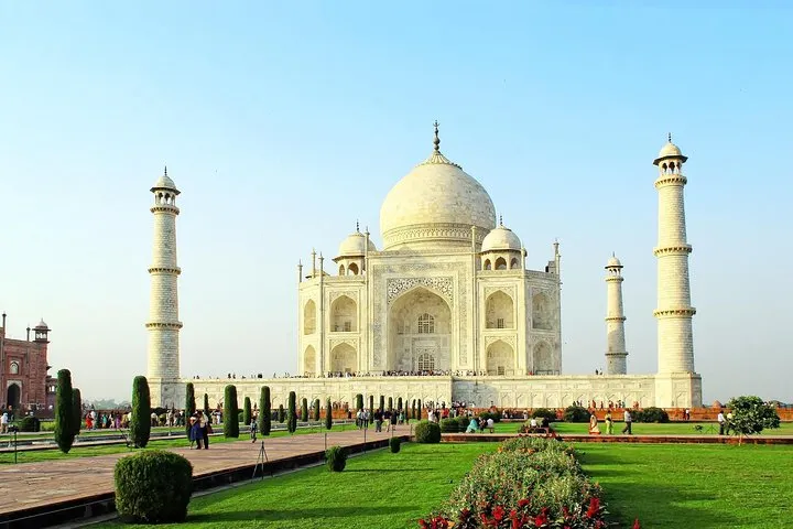 Full day Taj Mahal Private Tour From Delhi By Car