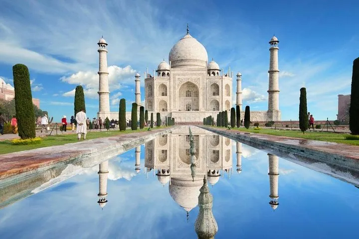 Three-Day Private Luxury Taj Mahal Jaipur and Delhi Tour with Lunch from Delhi