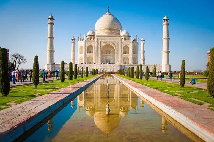 Four-Day Private Luxury Taj Mahal Jaipur and Delhi Tour with Lunch from Delhi