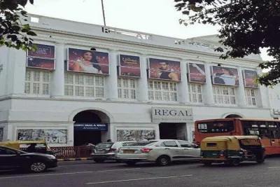 Private New Delhi tour with Madame Tussauds Museum and lunch at The Imperial