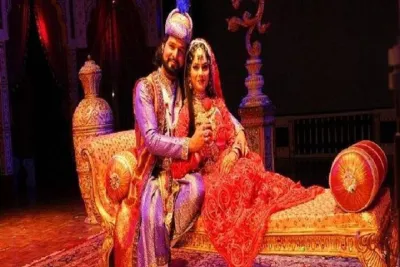 Mohabbat the Taj - A Creative Dance & Light Show with Dinner at Local Restaurant