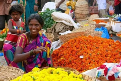 Mumbai's Marketplaces by Dawn