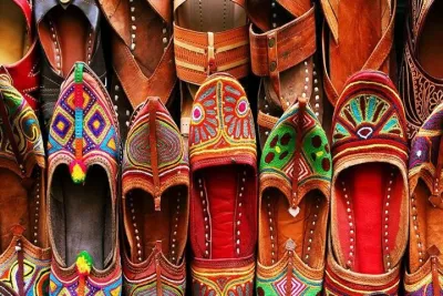 A Trail Of Temples And Traditions In Jaipur With Dinner