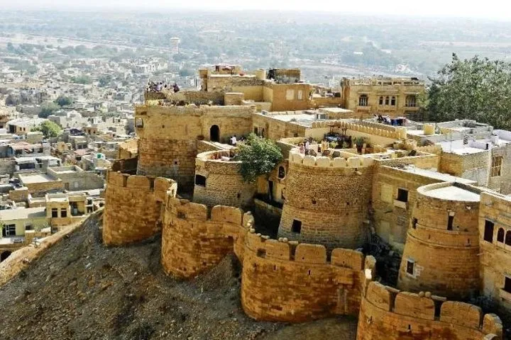 Jaisalmer - A Private Tour Of The Fort And The Sam Sand Dunes
