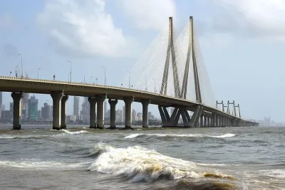 An Evening at Shree Siddhivinayak and the Bandra-Worli Sea Link