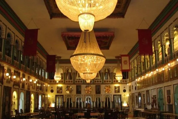 Crystal Gallery & Lake Pichola - Udaipur