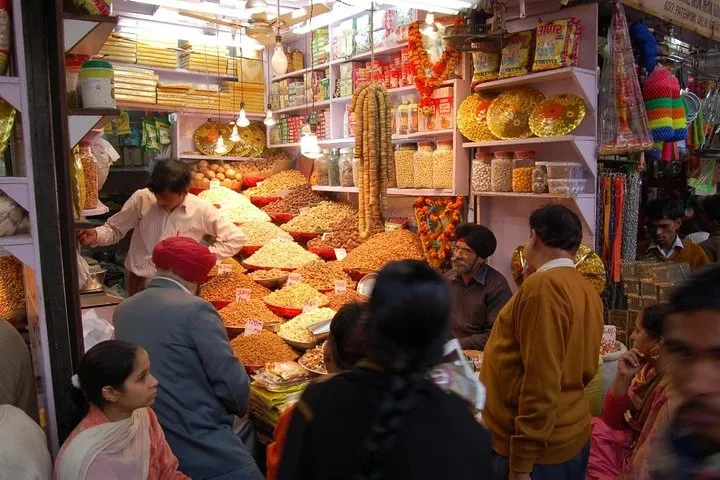 Chronicles of Delhi's famous Chandni Chowk
