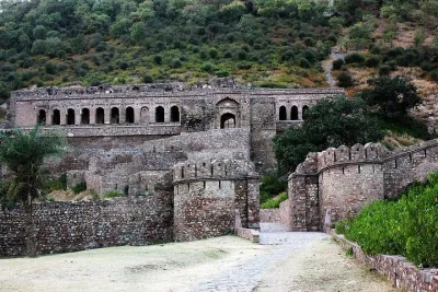 Day Excursion to Bhangarh and Abhaneri from Jaipur