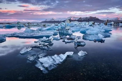 2-Day South Coast Waterfalls, Jokulsarlon Glacier Lagoon and Hike from Reykjavik