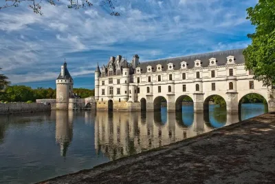 Small-Group Loire Valley: Chambord, Chenonceau, lunch in Amboise