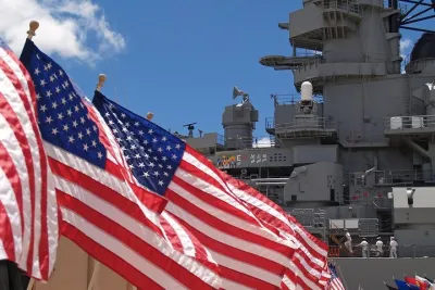 Stars and Stripes Tour: Pearl Harbor and Battleship Missouri