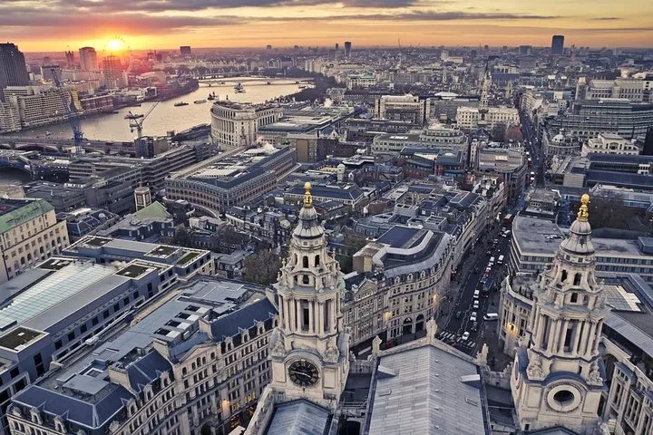See More Taxi Tours: City Sights from Above and Below