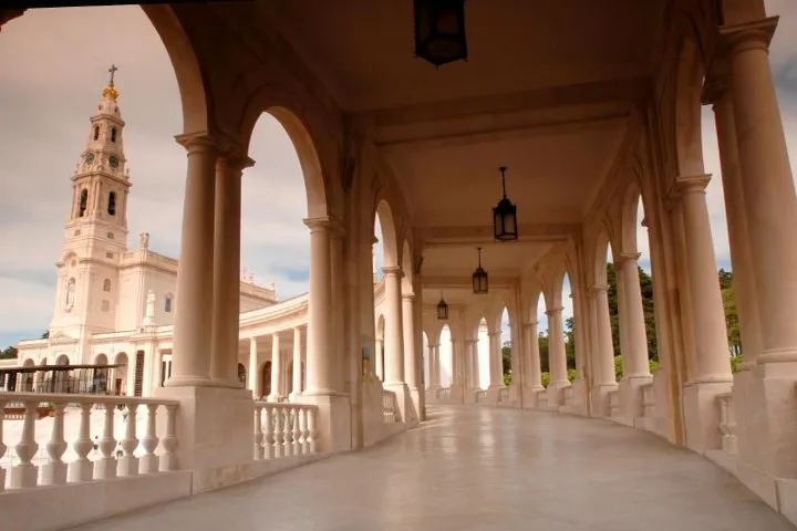 Lisbon: Religious Fátima Half Day Tour
