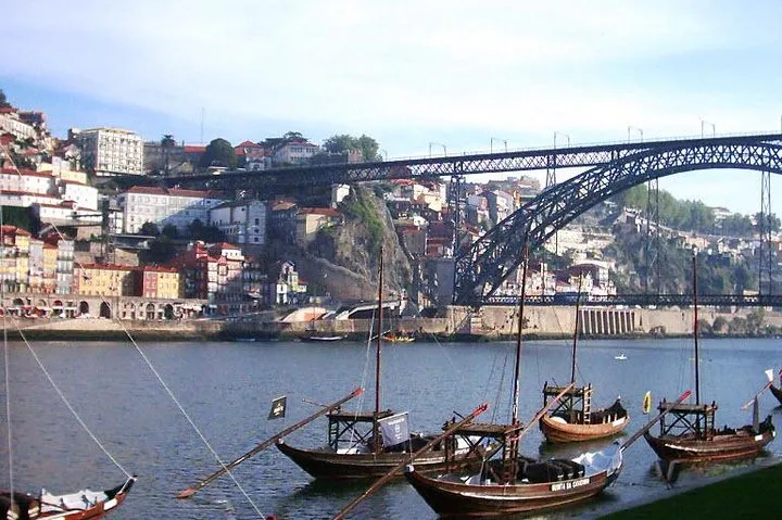 6 Day North Portugal: Porto, Douro & Historic Cities, from Lisbon