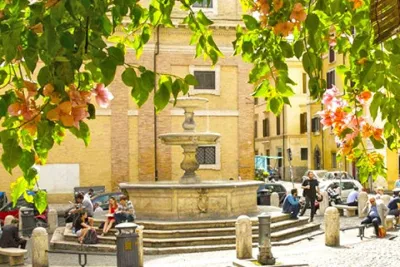 2.5-Hour Rione Monti Private Guided Walking Tour