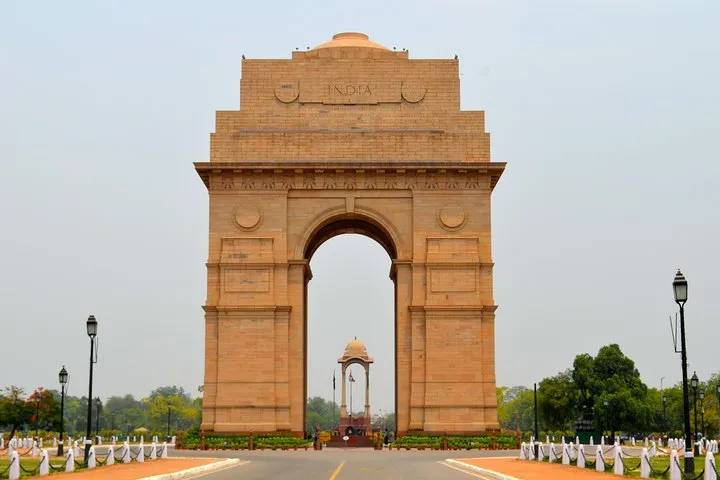 1 Day Delhi and 1 Day Agra Tour by Car - All inclusive Tour
