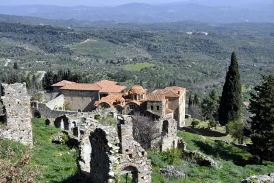 Mystras Private Day Trip from Athens with Great Lunch Included