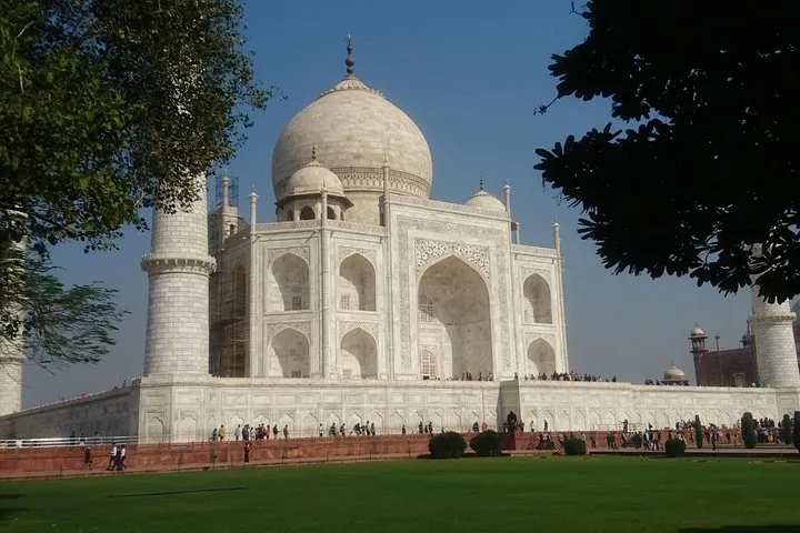 Tajmahal Sunrise And Sunset Tour in Agra with Fatehpur Sikri