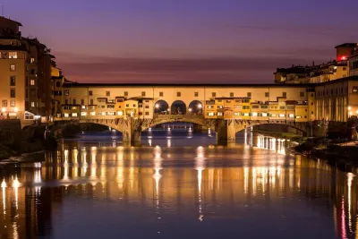 Electric Bike Night Tour of Florence with amazing view from Michelangelo Square