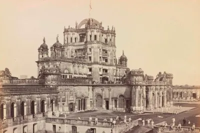 La Martiniere Decoded