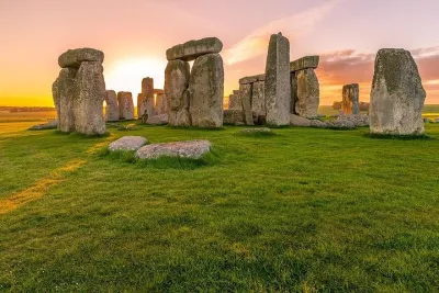 Southampton Cruise port to London Via Stonehenge & Windsor castle