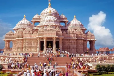 Full Day Delhi Temple Tour
