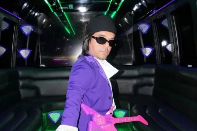 Las Vegas Photo Tour with Celebrity Impersonator