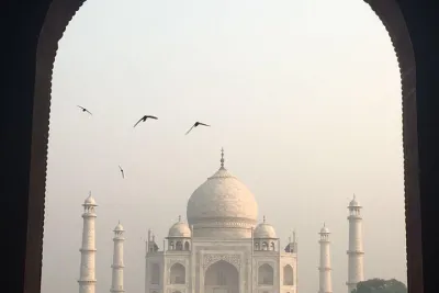 Golden Tingle Tour (delhi agra jaipur) by car
