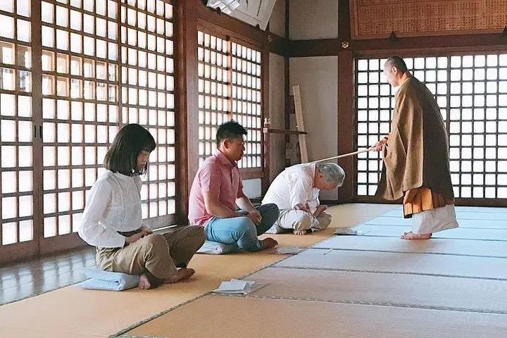 Authentic Zen Experience at temple in Tokyo