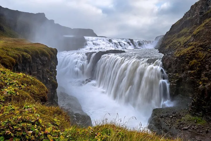 Golden Circle Day Tour in Mini Bus from Reykjavik