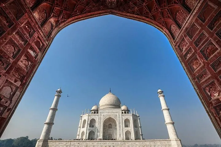 All Inclusive Private Taj Mahal Luxury Tour from Delhi by Car