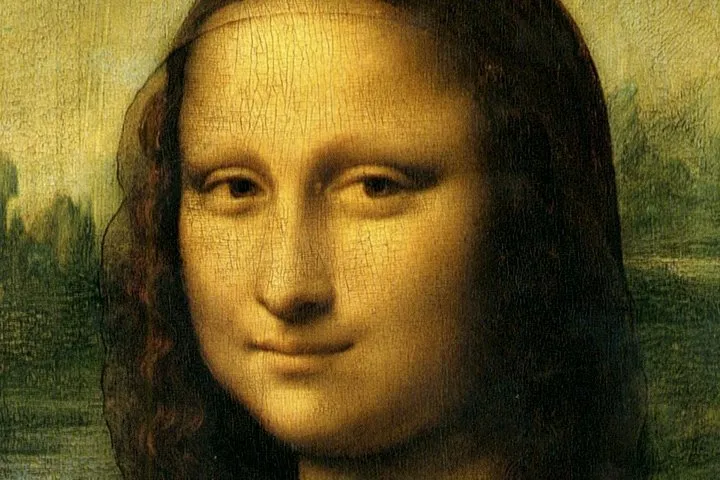 Louvre Museum Premium Guided Tour 6 GUESTS MAX Entry Included